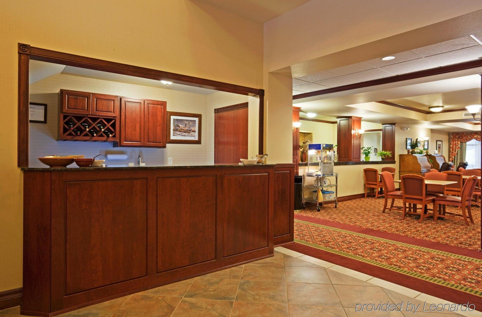 Holiday Inn Express & Suites Wausau By Ihg Weston Restoran gambar