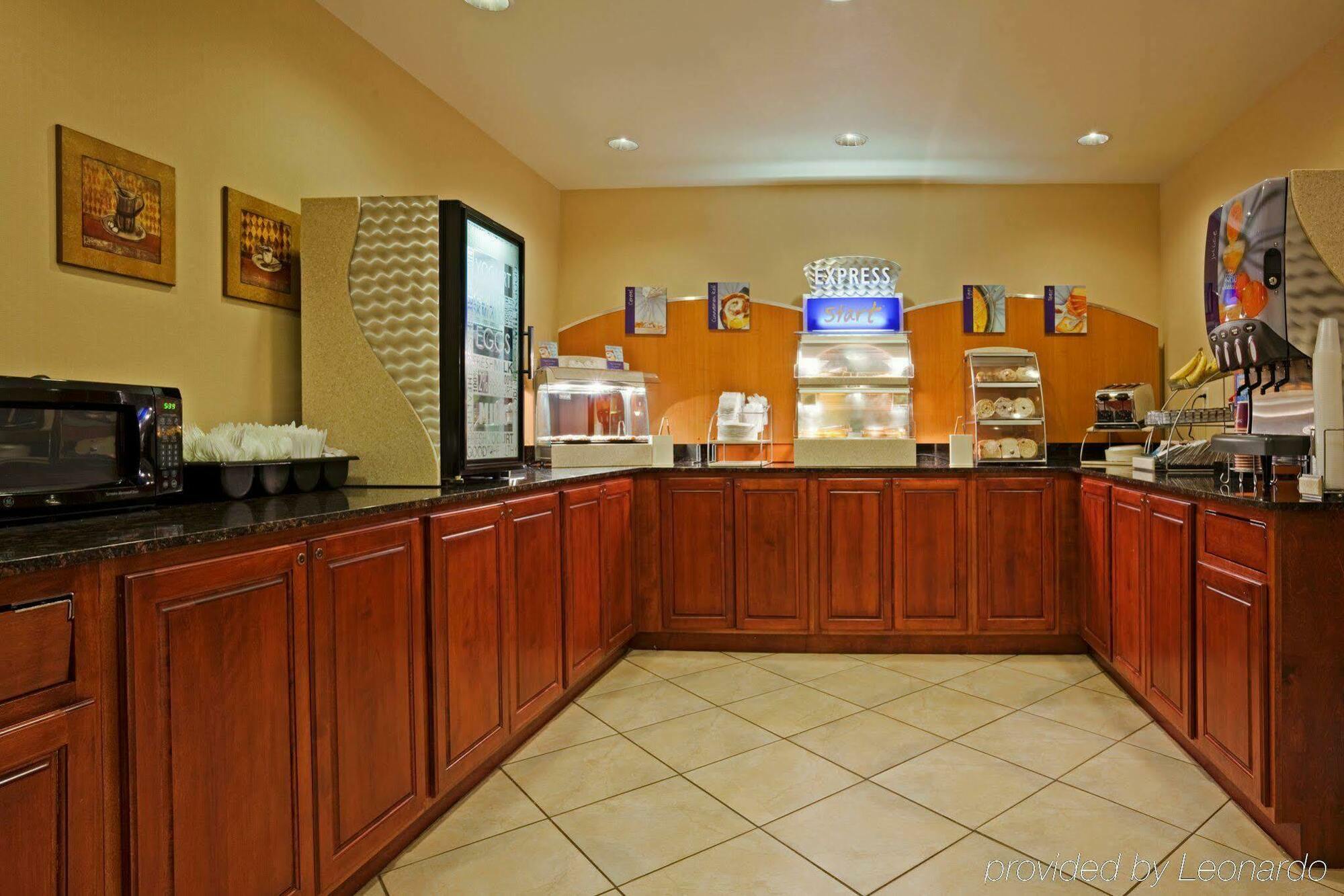 Holiday Inn Express & Suites Wausau By Ihg Weston Luaran gambar